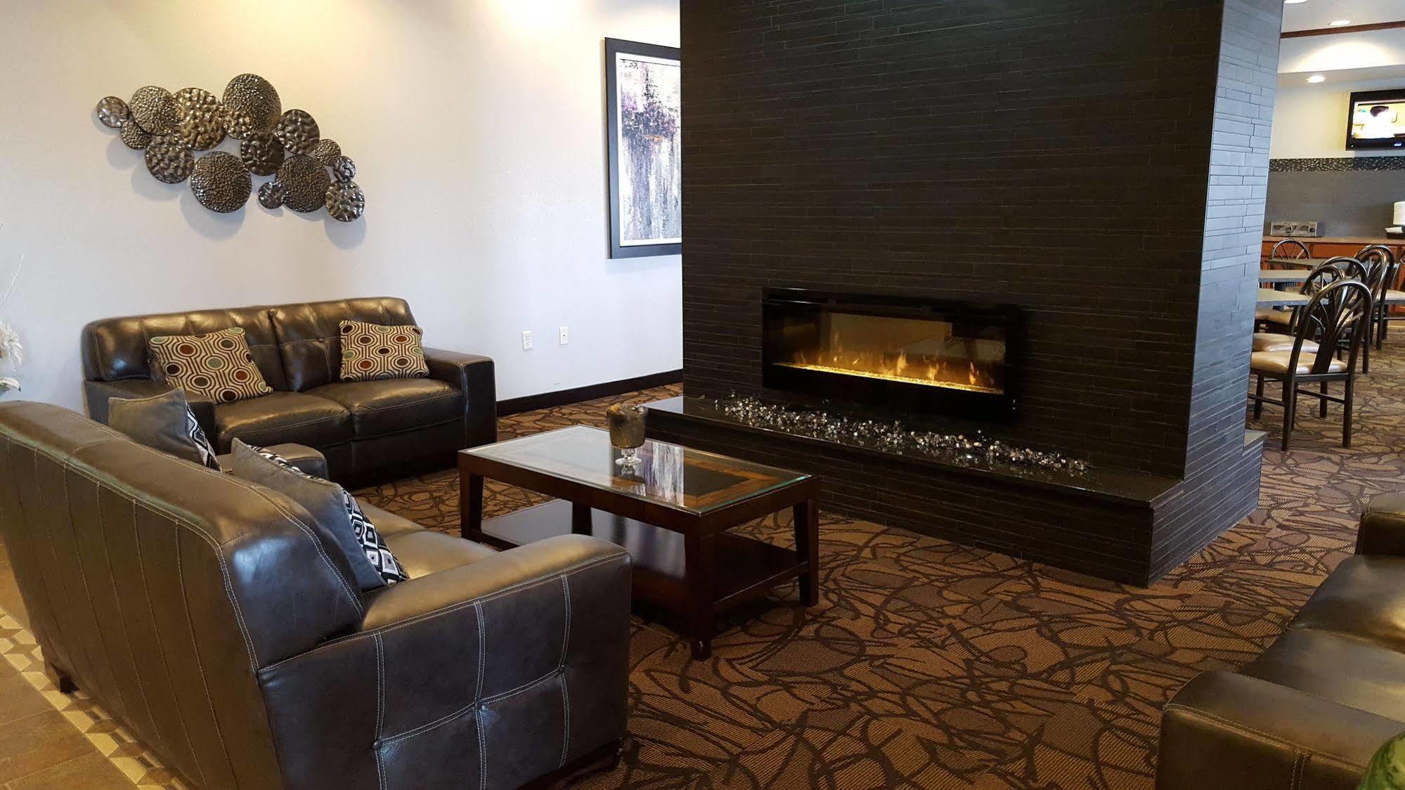 Expressway Suites Fargo Exterior foto